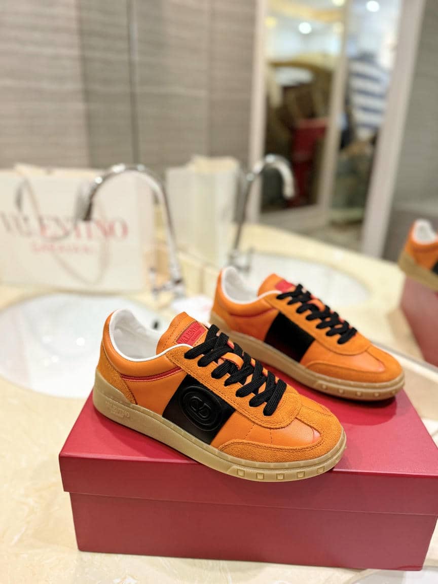 Valentino Sneaker 1-12